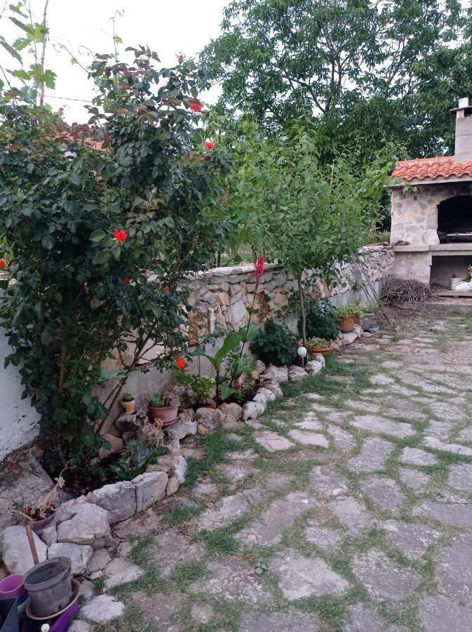 Apartment Silvija Vinišće Esterno foto